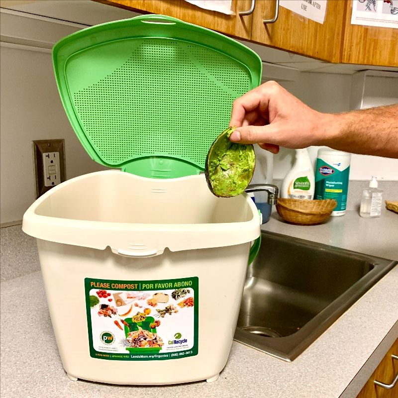 FREE Kitchen Pail Pick-Up! - Less Is More